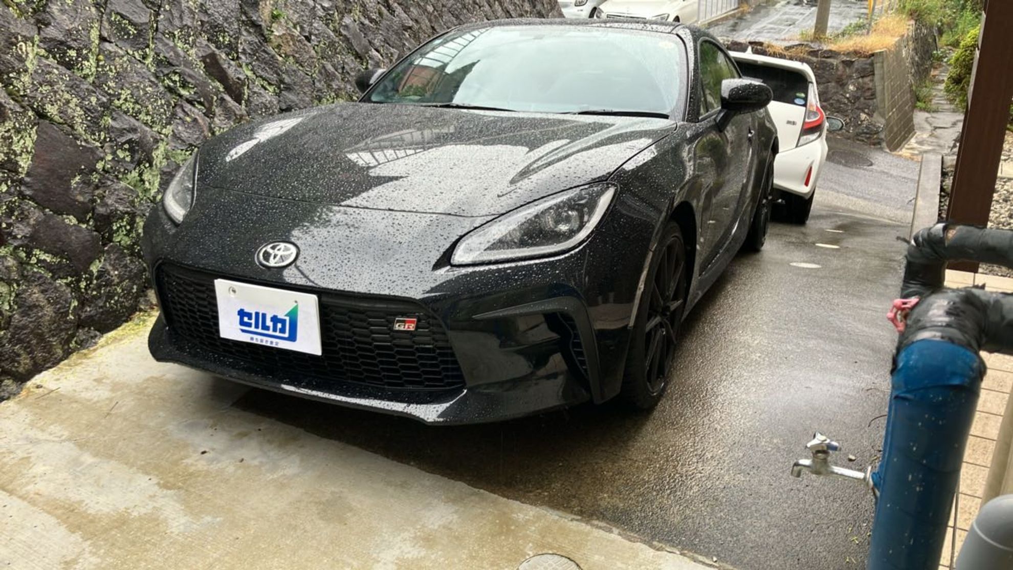 トヨタ GR86 RZ