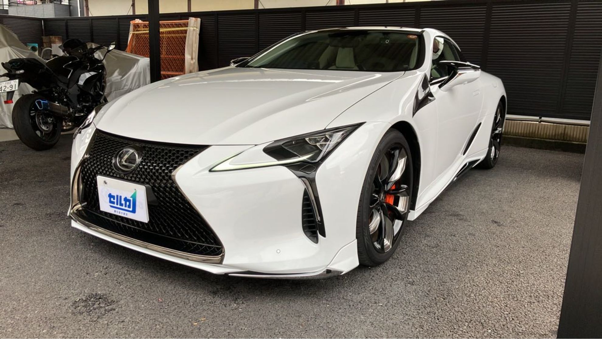レクサス LC500h S Package