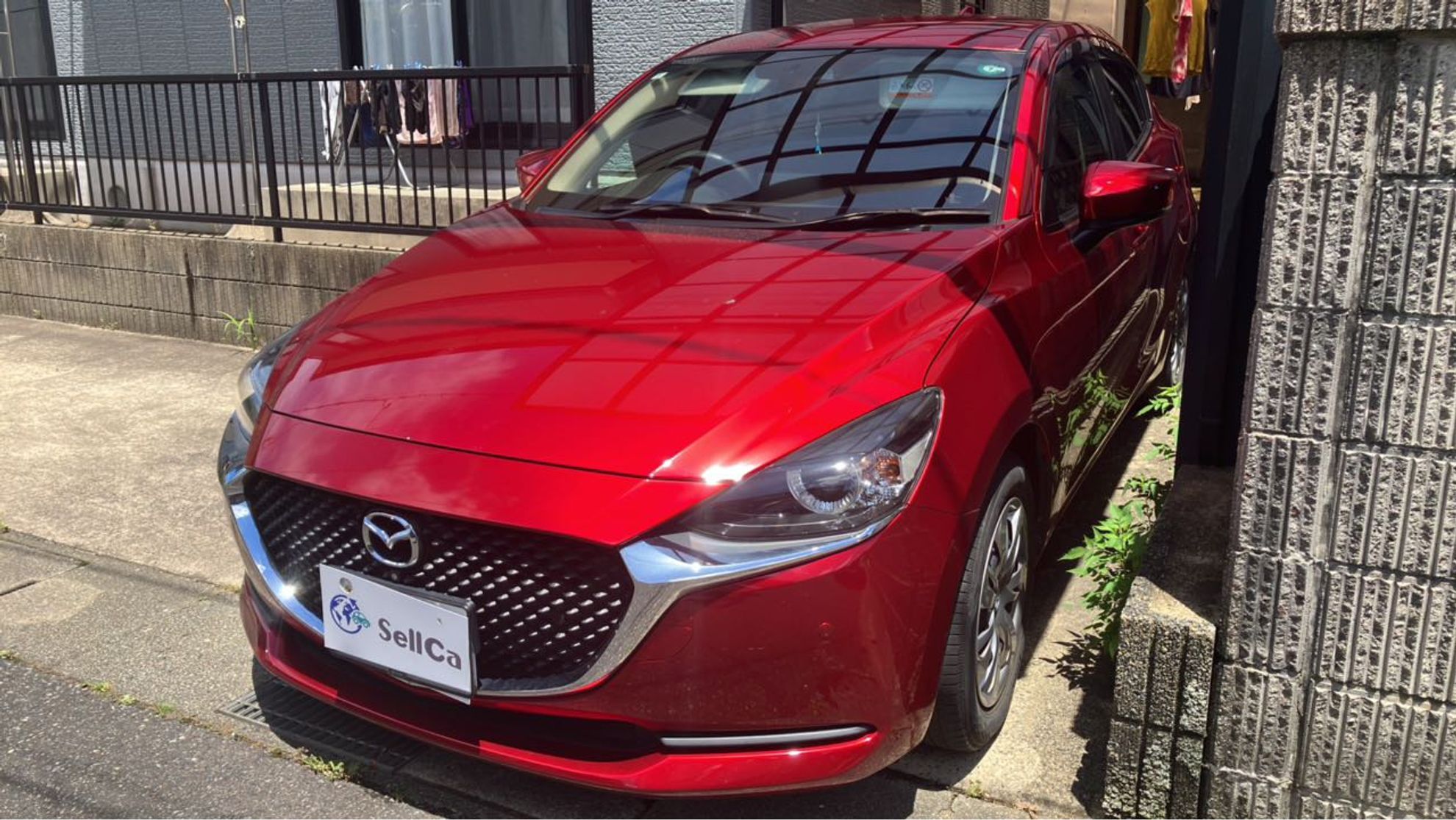 MAZDA2