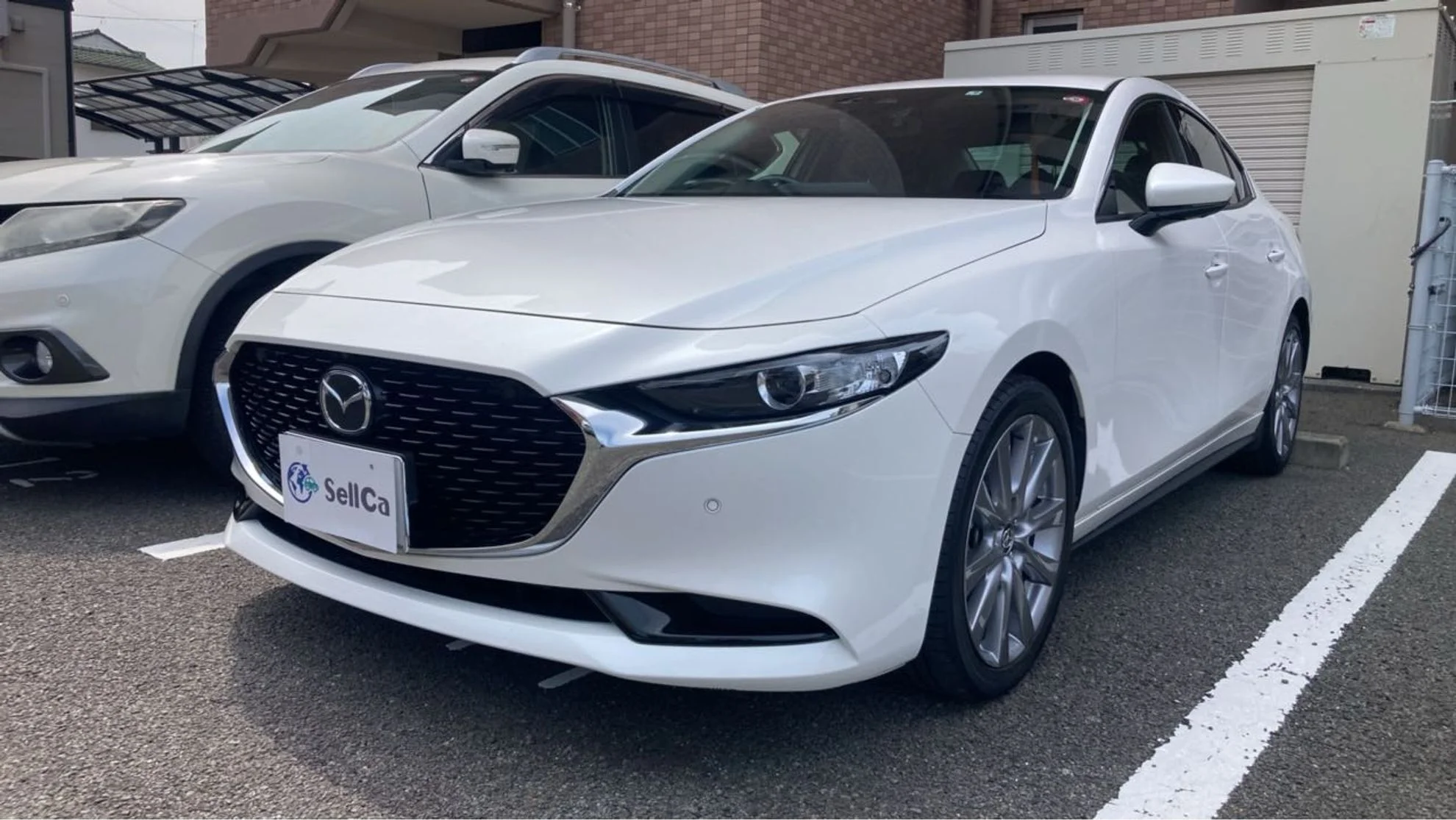 MAZDA3セダン