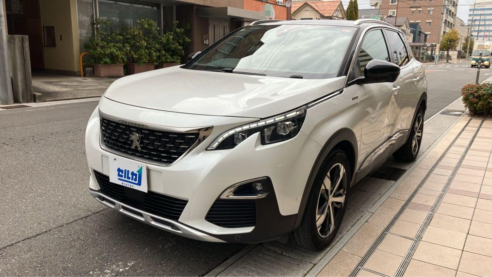 プジョー3008