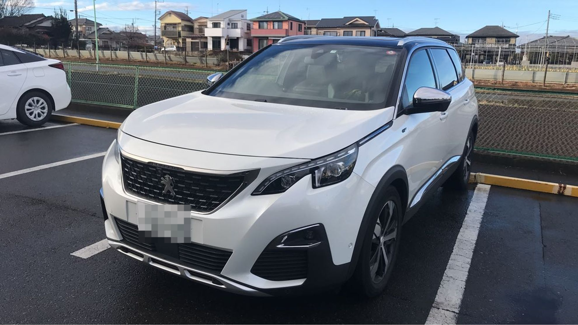 プジョー5008