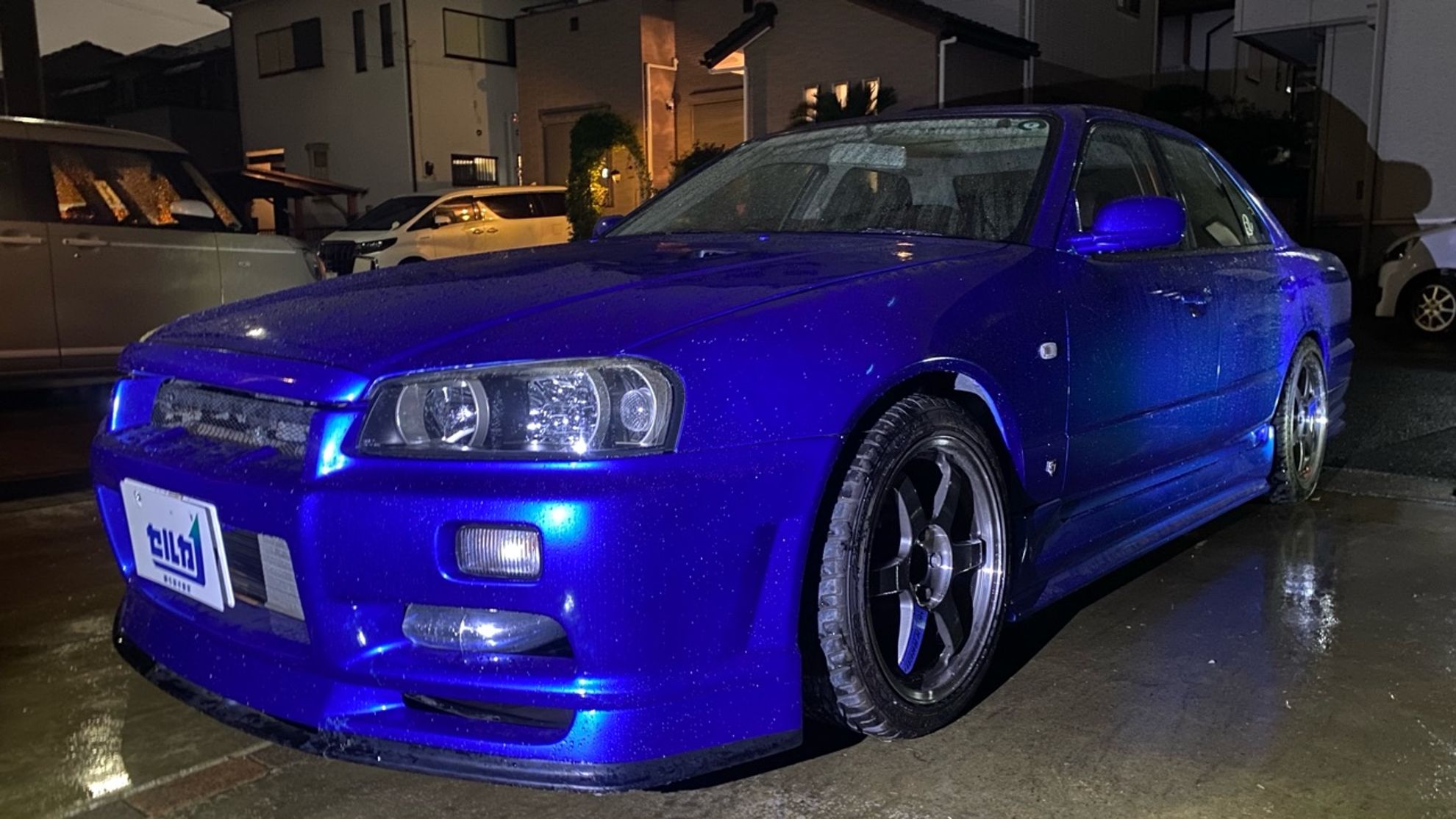 日産 スカイライン 25GT-X Turbo