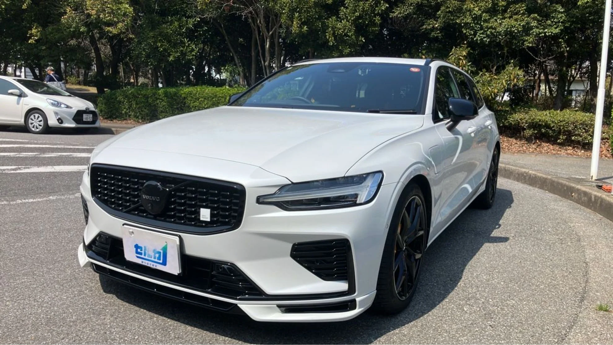 ボルボ Ｖ６０ リチャージ ポールスターエンジニアード